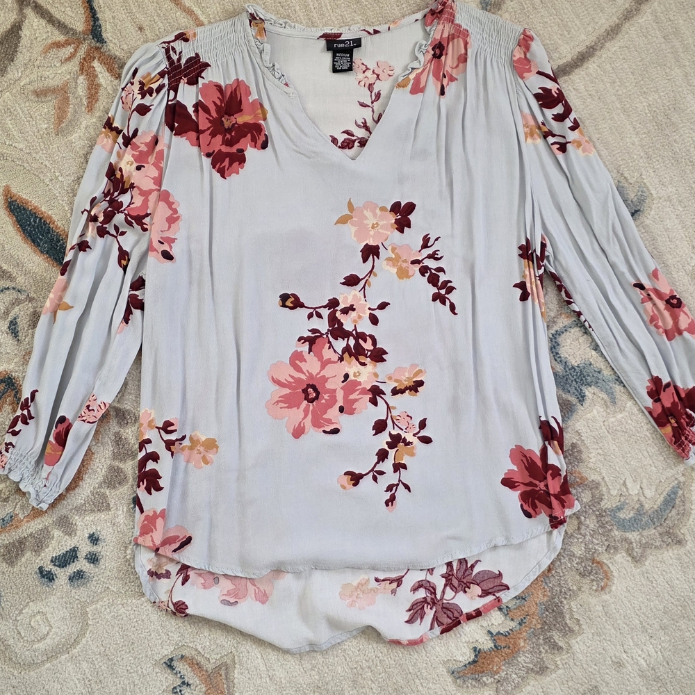 Rue21 Y2K Floral Blouse